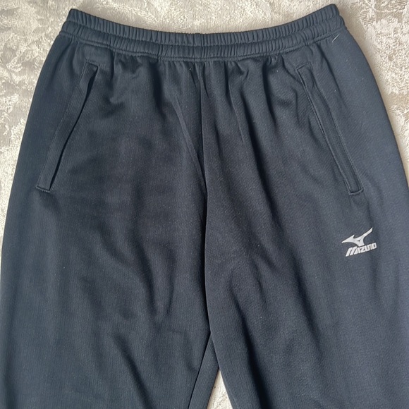 Mizuno Breathable Thermo Joggers/Sweatpants - Picture 2 of 7